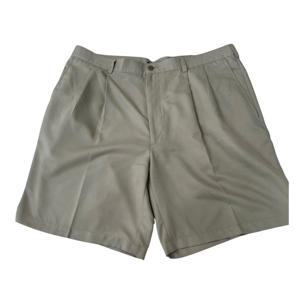 Perry Ellis America Pleated Men's khaki Shorts size 40